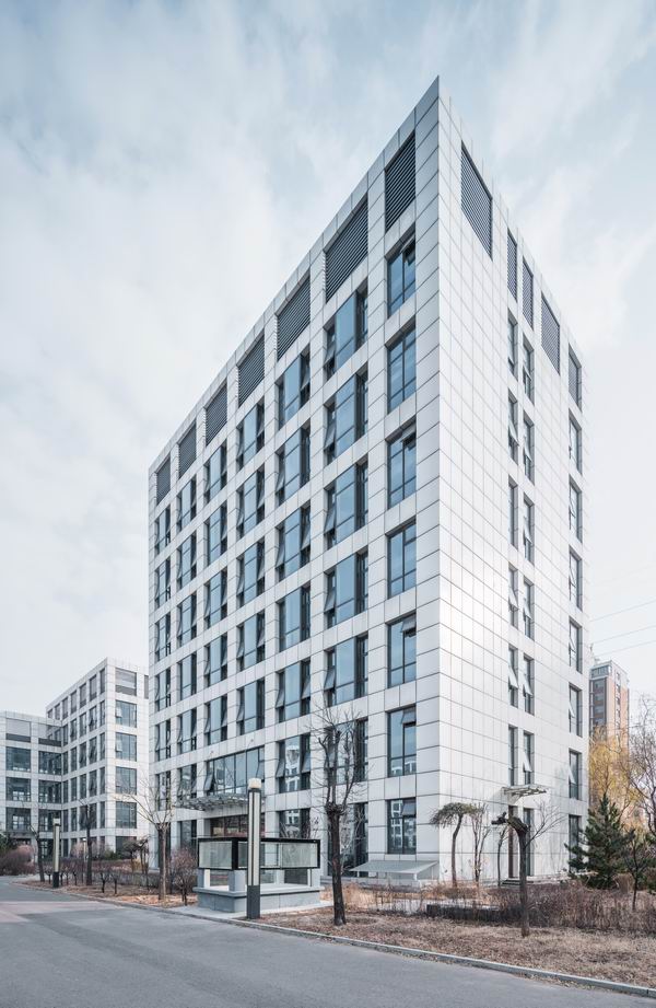 建筑\山西朔州總部基地方案設(shè)計(jì)(圖11)